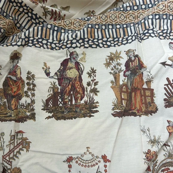 Yves Delores Vintage Style Patterned Fabric Duvet, 3 Matching King Cases - Picture 5 of 6